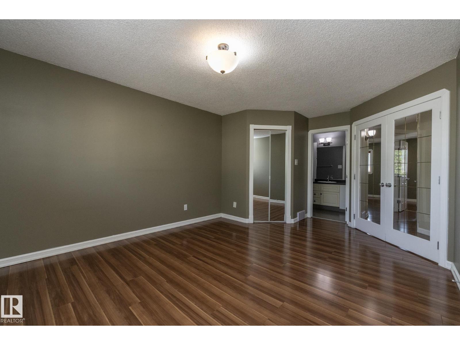 #11 9703 174 ST NW - 23