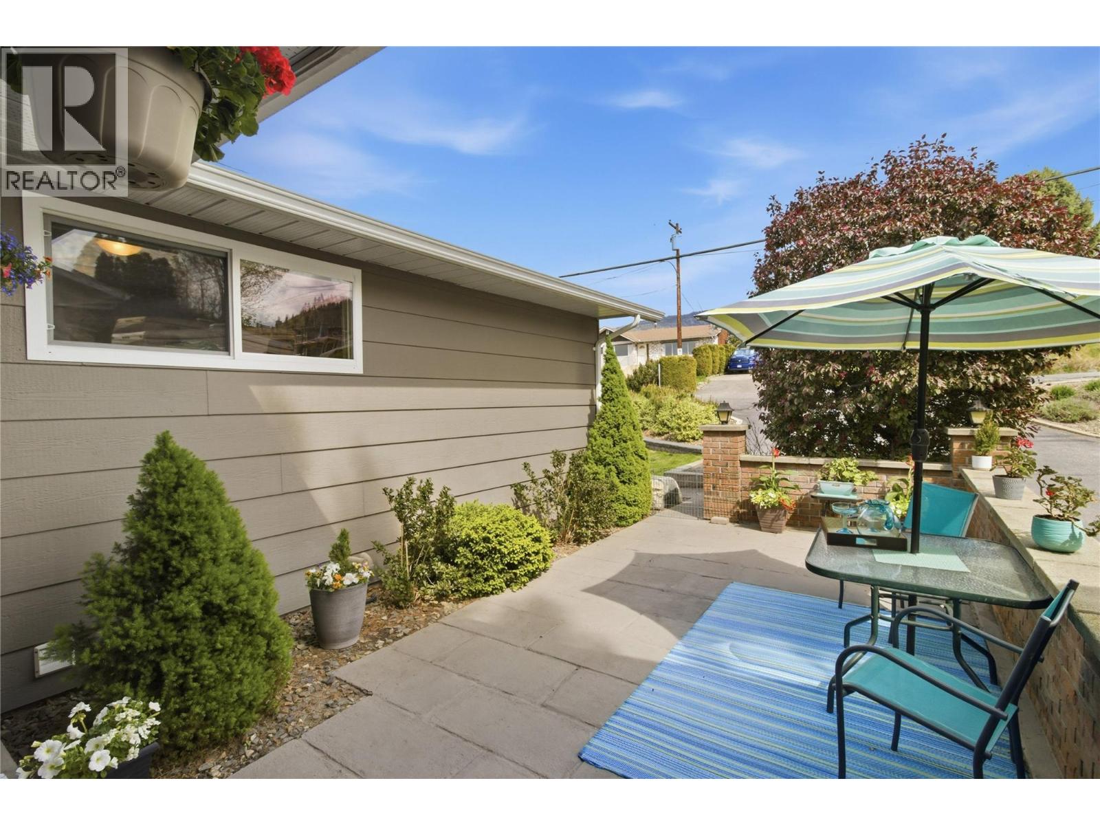 869 McKenzie Road - 11