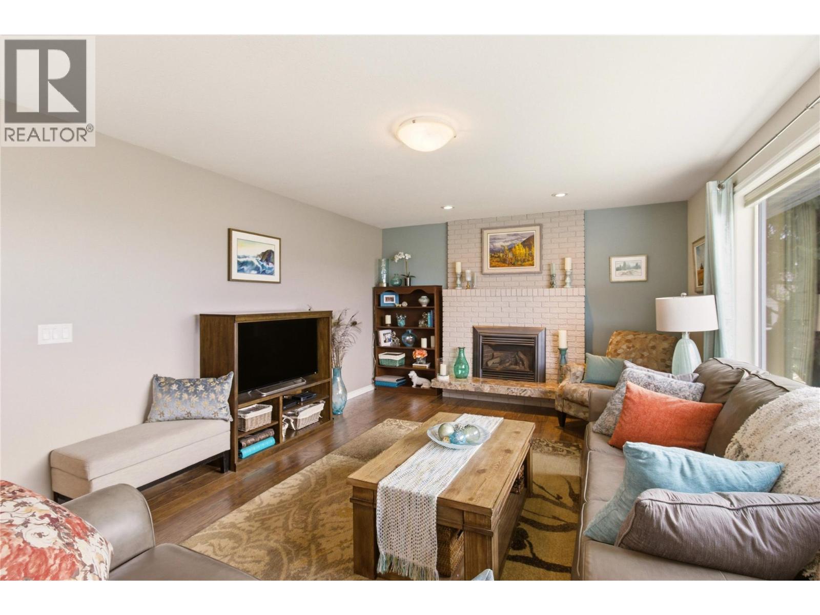 869 McKenzie Road - 28