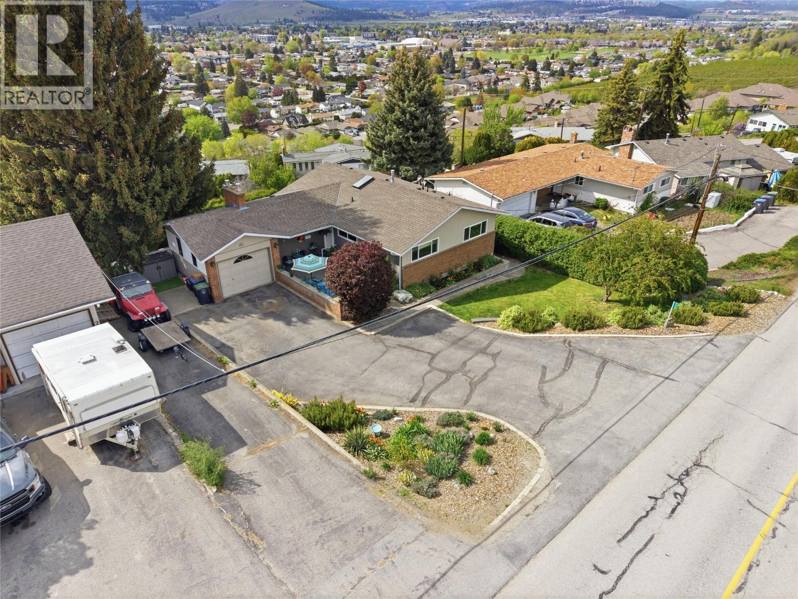 869 McKenzie Road - 1