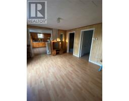 4 Keats Road thumbnail 8