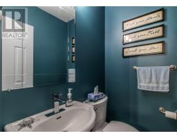 21 Topsail Road thumbnail 17