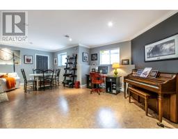 21 Topsail Road thumbnail 35