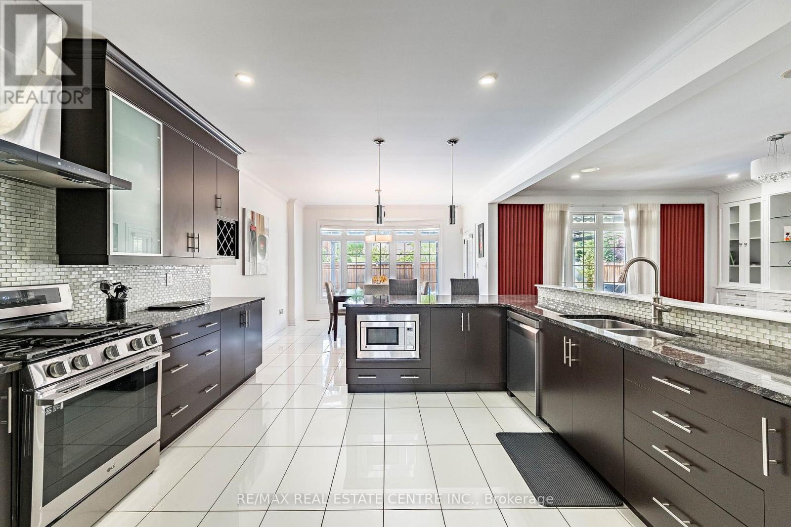 40 CACHET COURT - 21