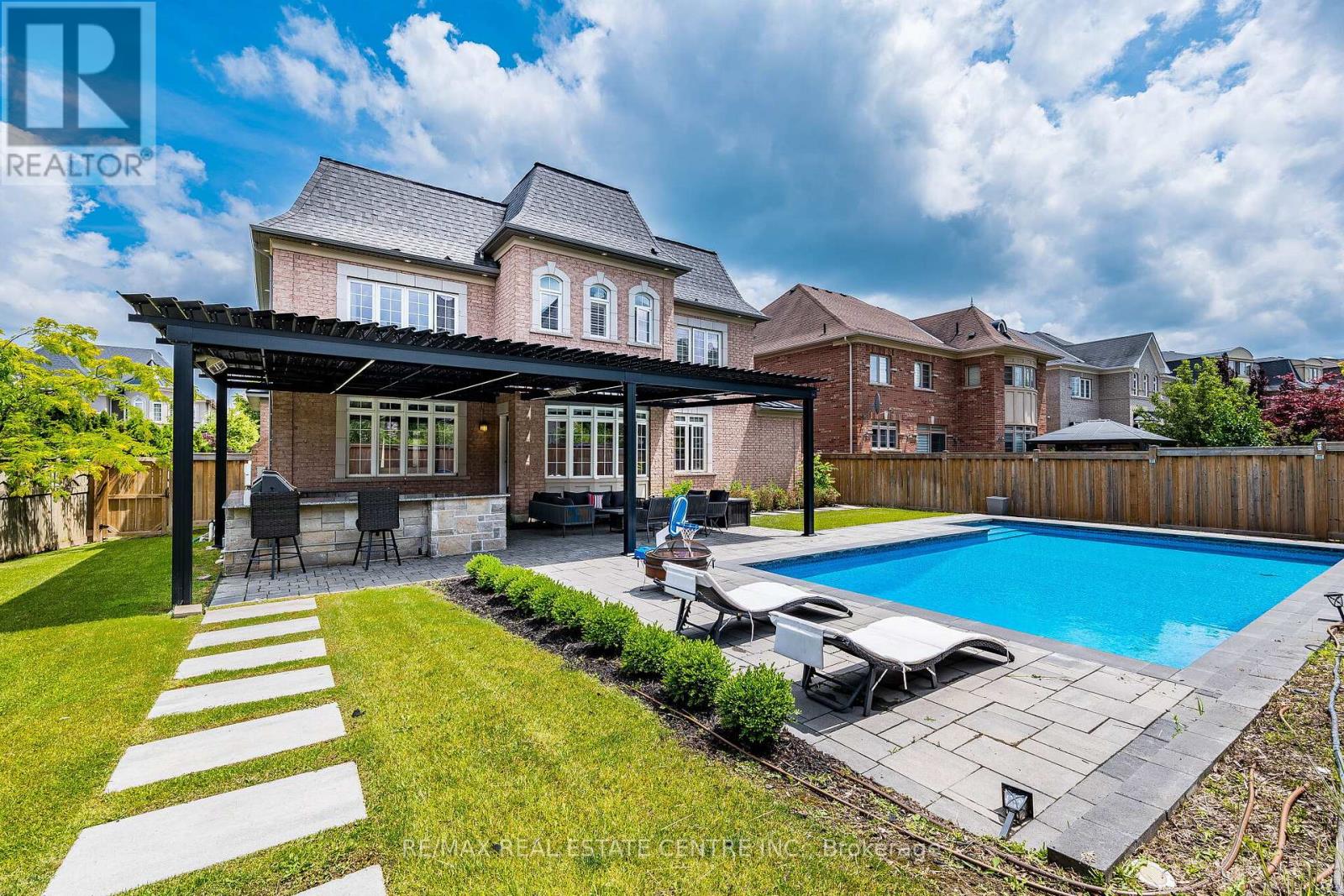 40 CACHET COURT - 49