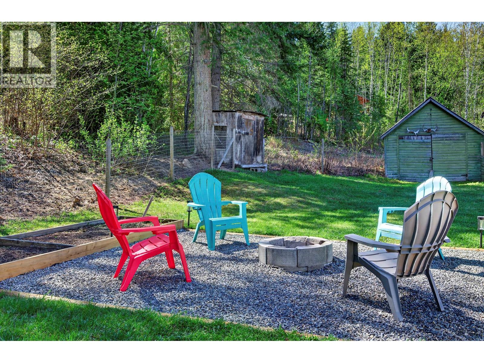 106E Old N Thompson Highway - 40