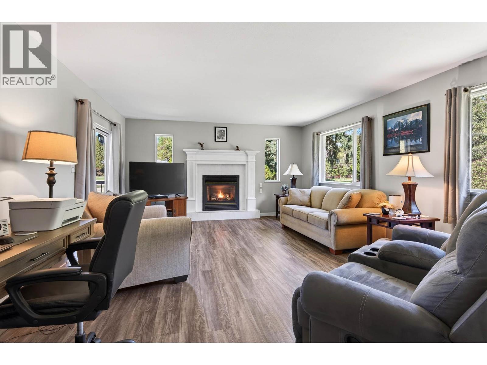 106E Old N Thompson Highway - 13
