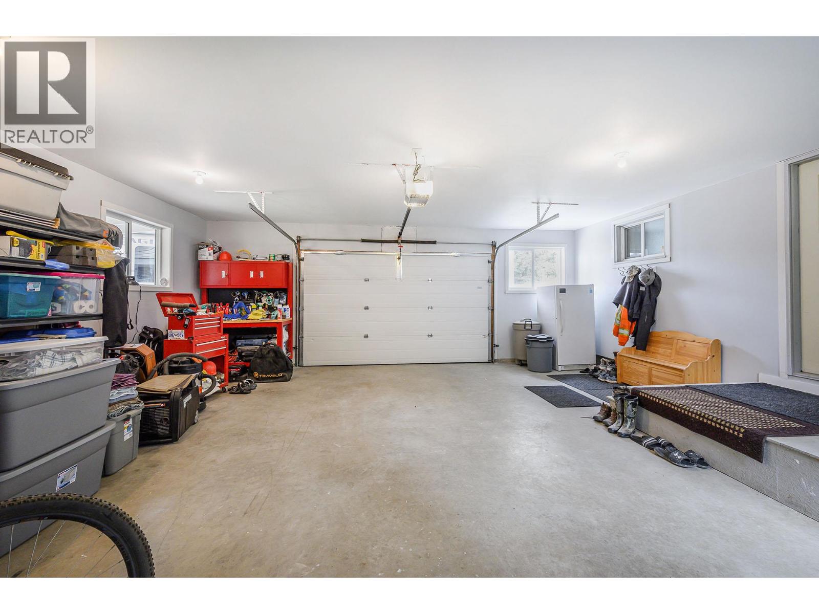 106E Old N Thompson Highway - 56