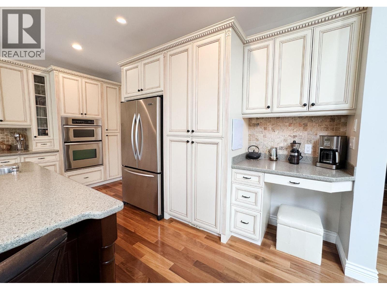 230 Prospect Drive - 9
