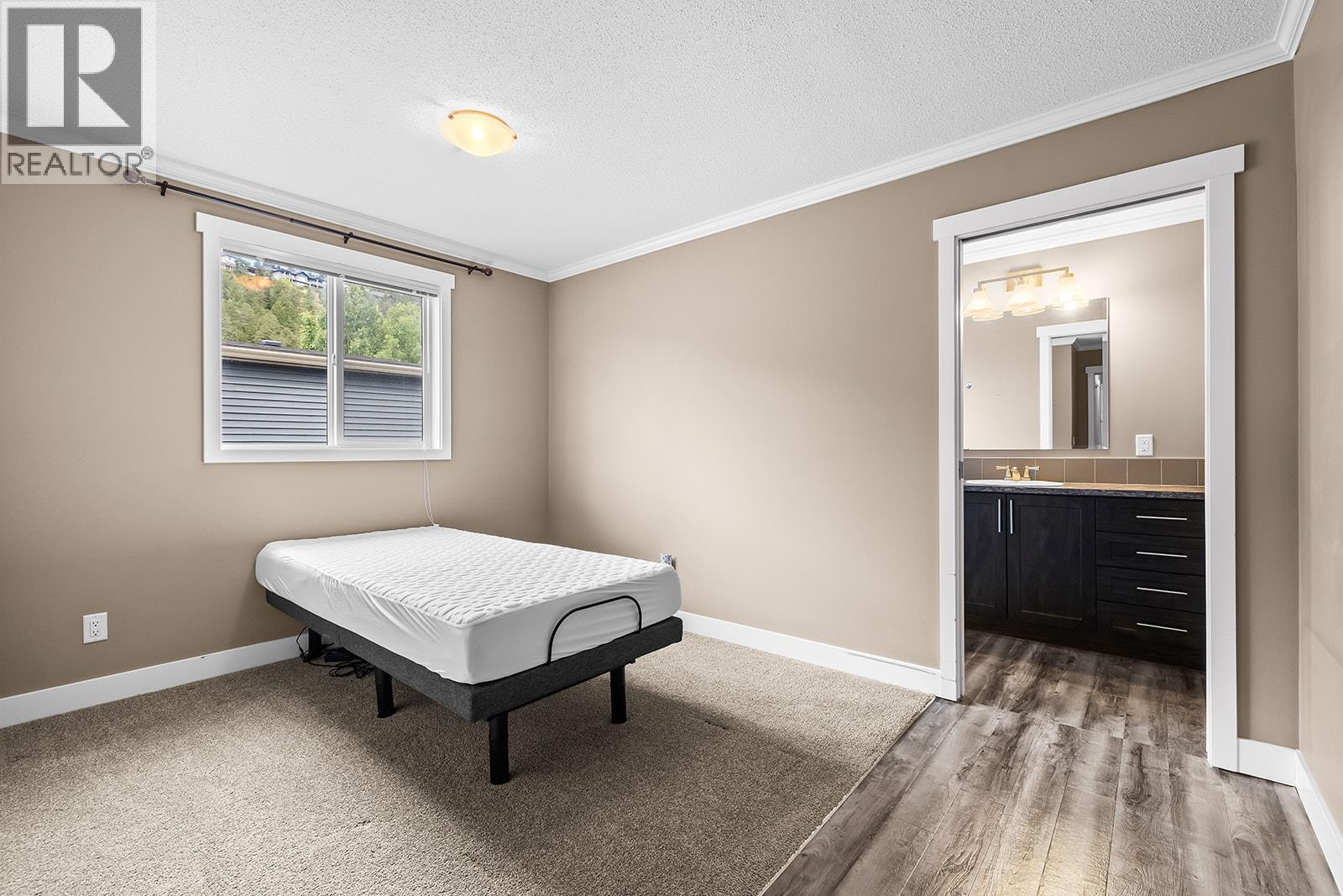 #34 1835 Nancee Way Court - 22