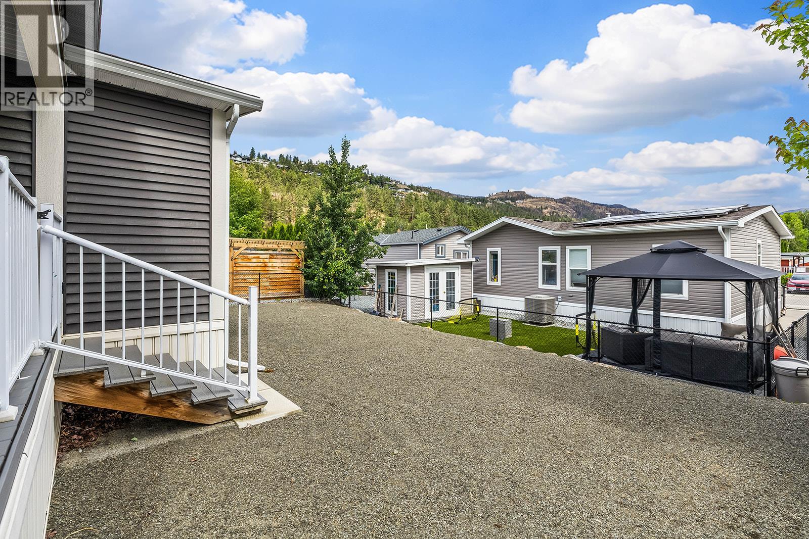 #34 1835 Nancee Way Court - 18