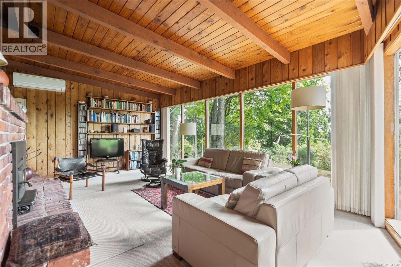 4902 Lochside Dr - Image 4