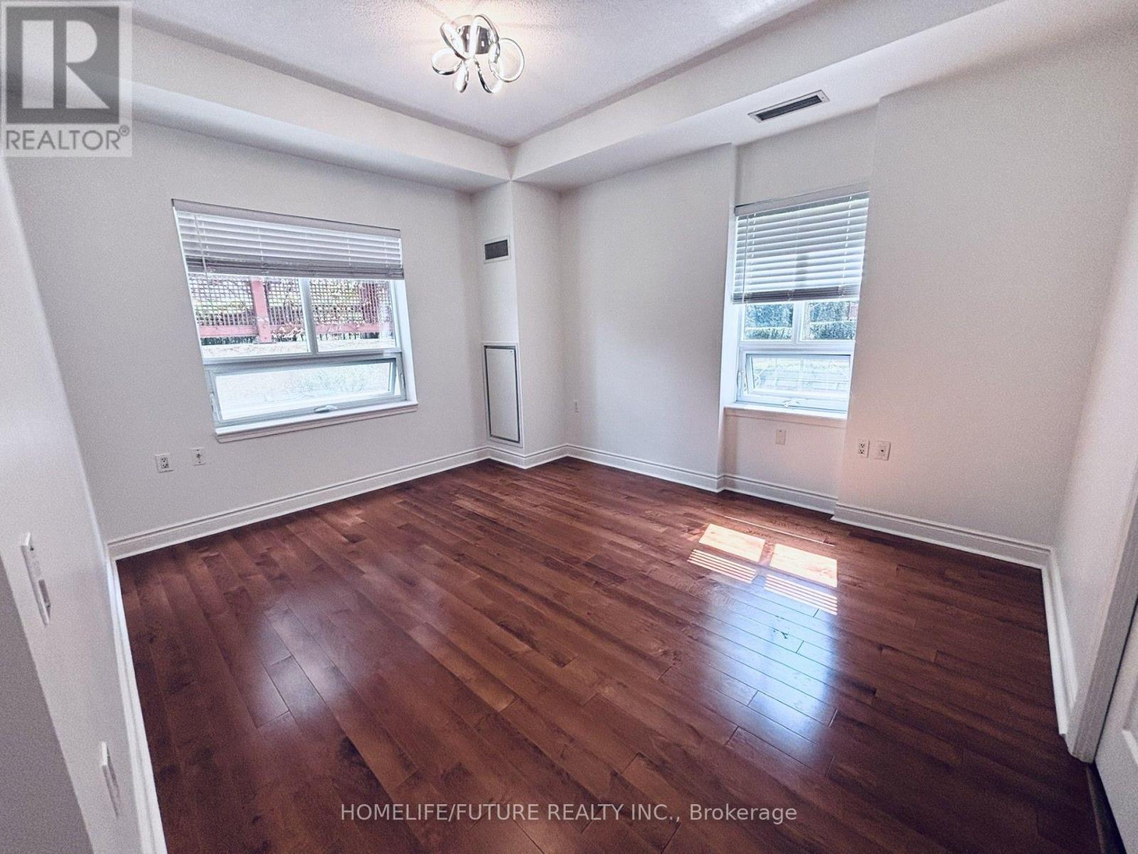 #213 12 REAN DRIVE - Image 10