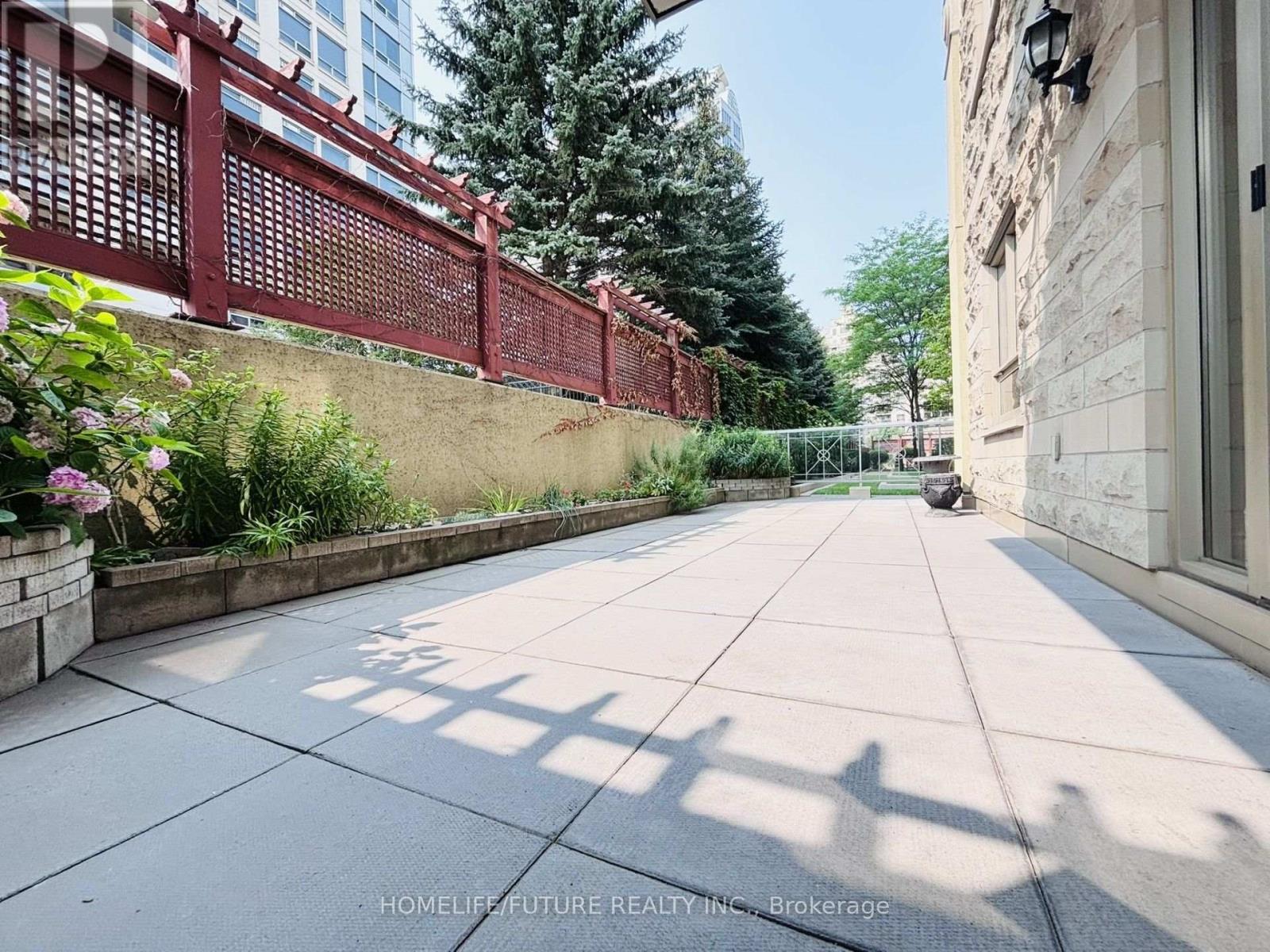 #213 12 REAN DRIVE - Image 21