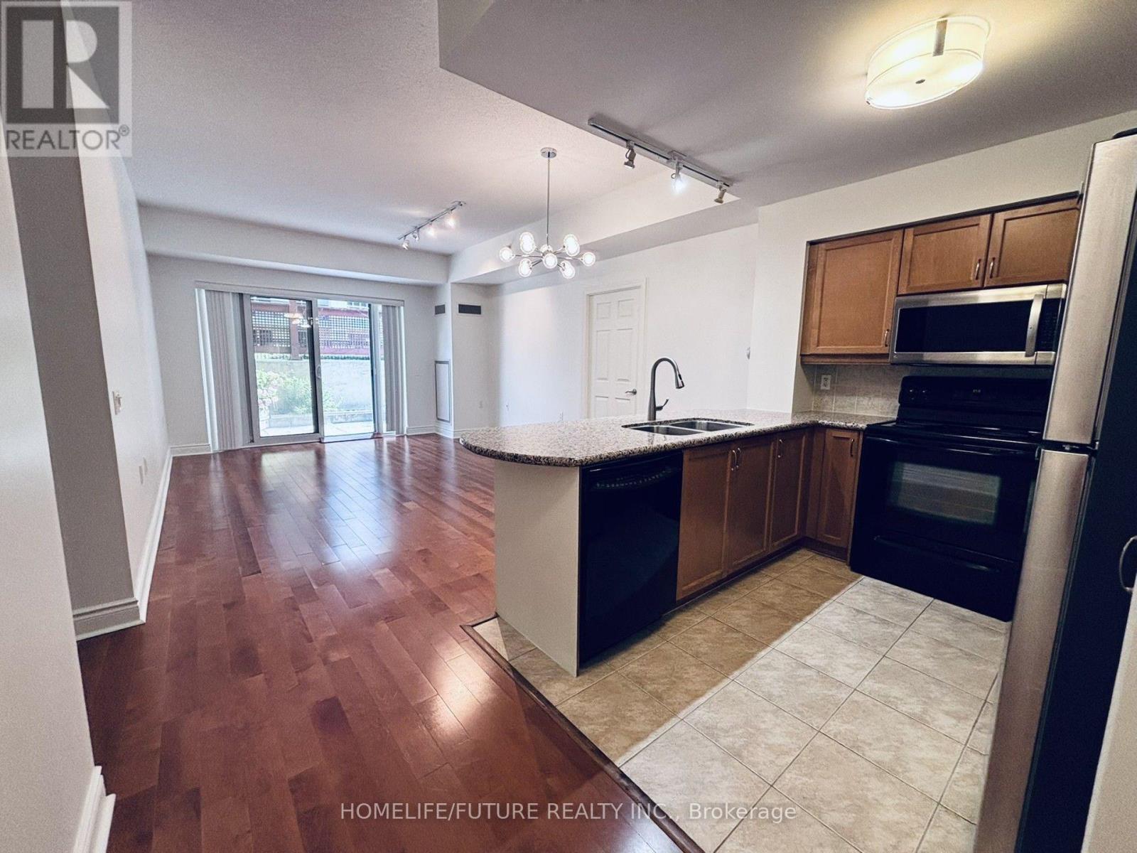#213 12 REAN DRIVE - Image 4