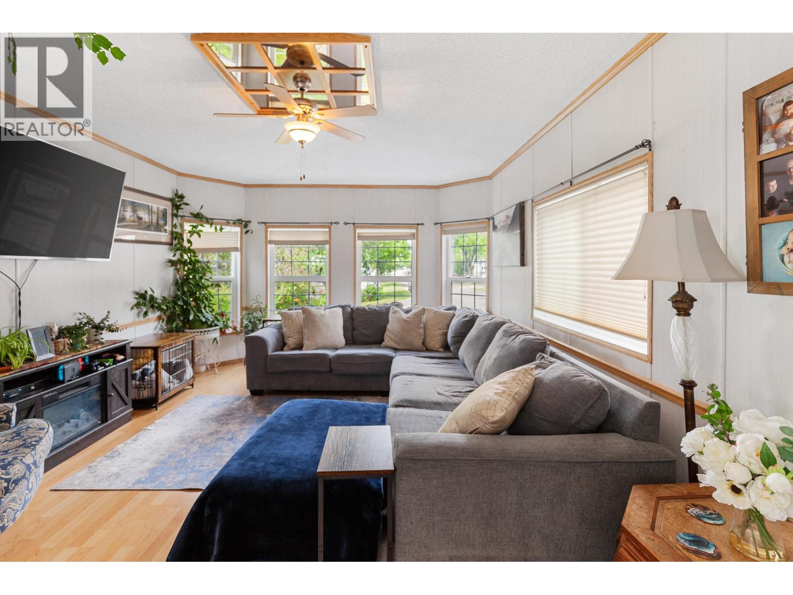 #11 1000 INVERNESS ROAD - 10