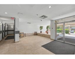 1701 14881 103a Avenue, Surrey, BC V3R0M5 Photo 20