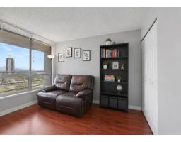 1701 14881 103a Avenue, Surrey, BC V3R0M5 Photo 14