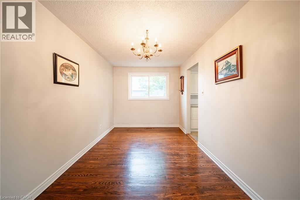 557 TRAFFORD Crescent - 7