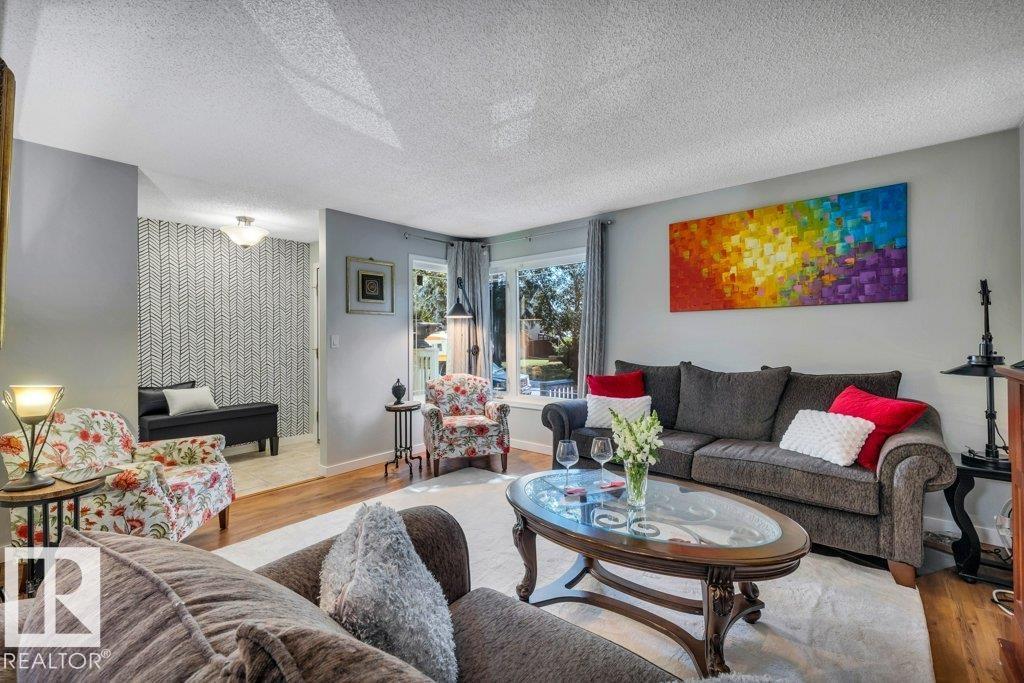216 Greenwood DR - Image 11