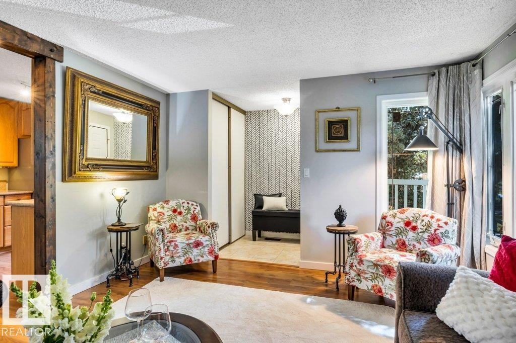 216 Greenwood DR - Image 13