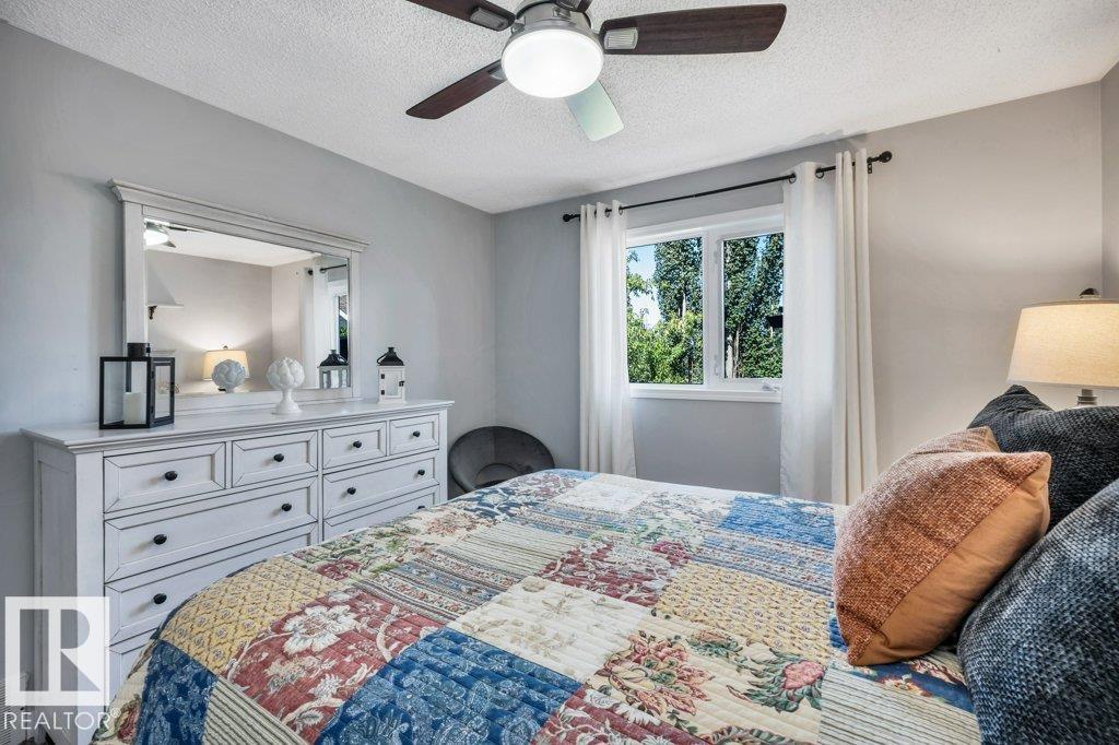 216 Greenwood DR - 23