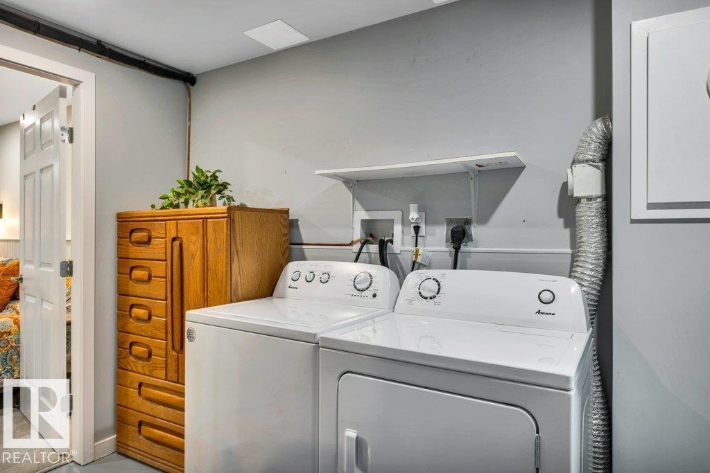 216 Greenwood DR - 38