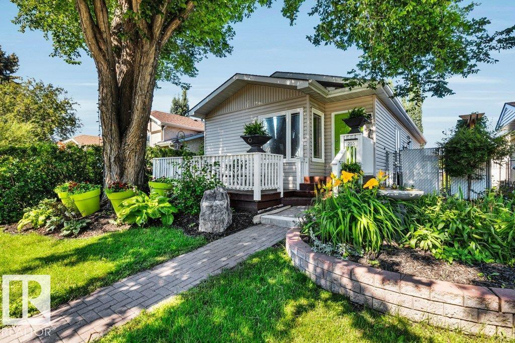 216 Greenwood DR - 4