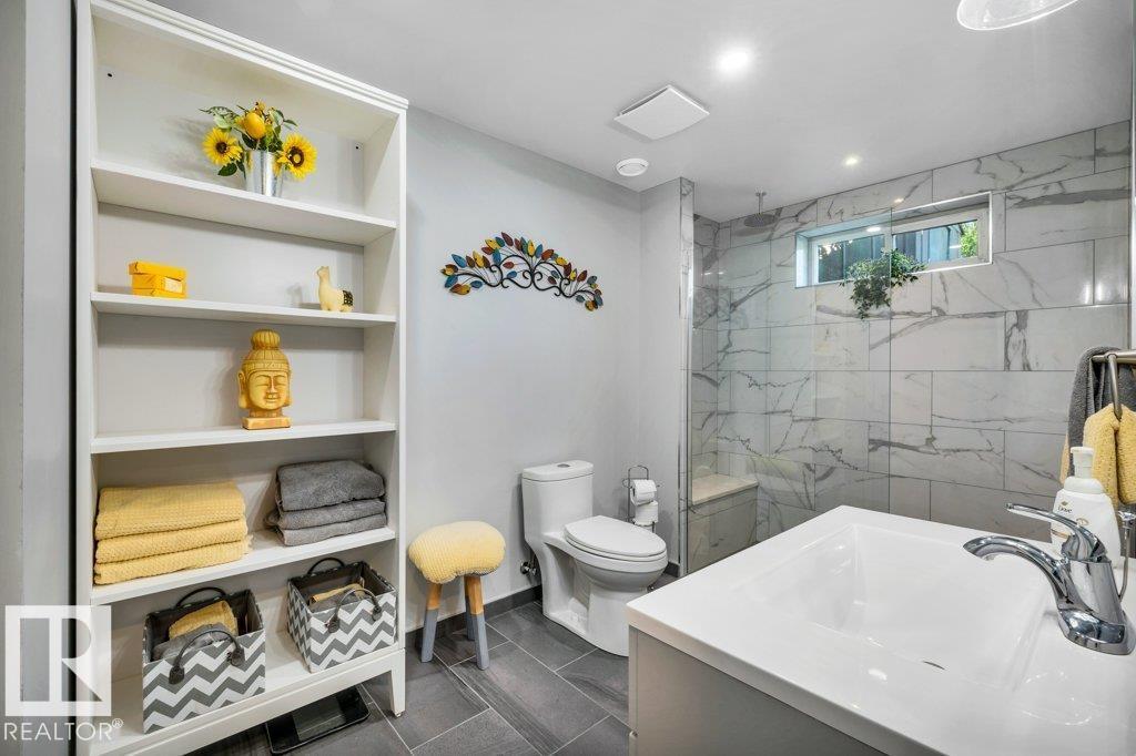 216 Greenwood DR - Image 42