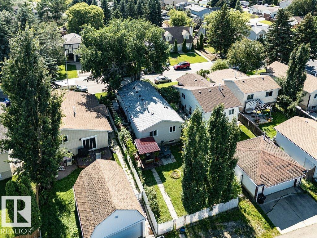 216 Greenwood DR - 60