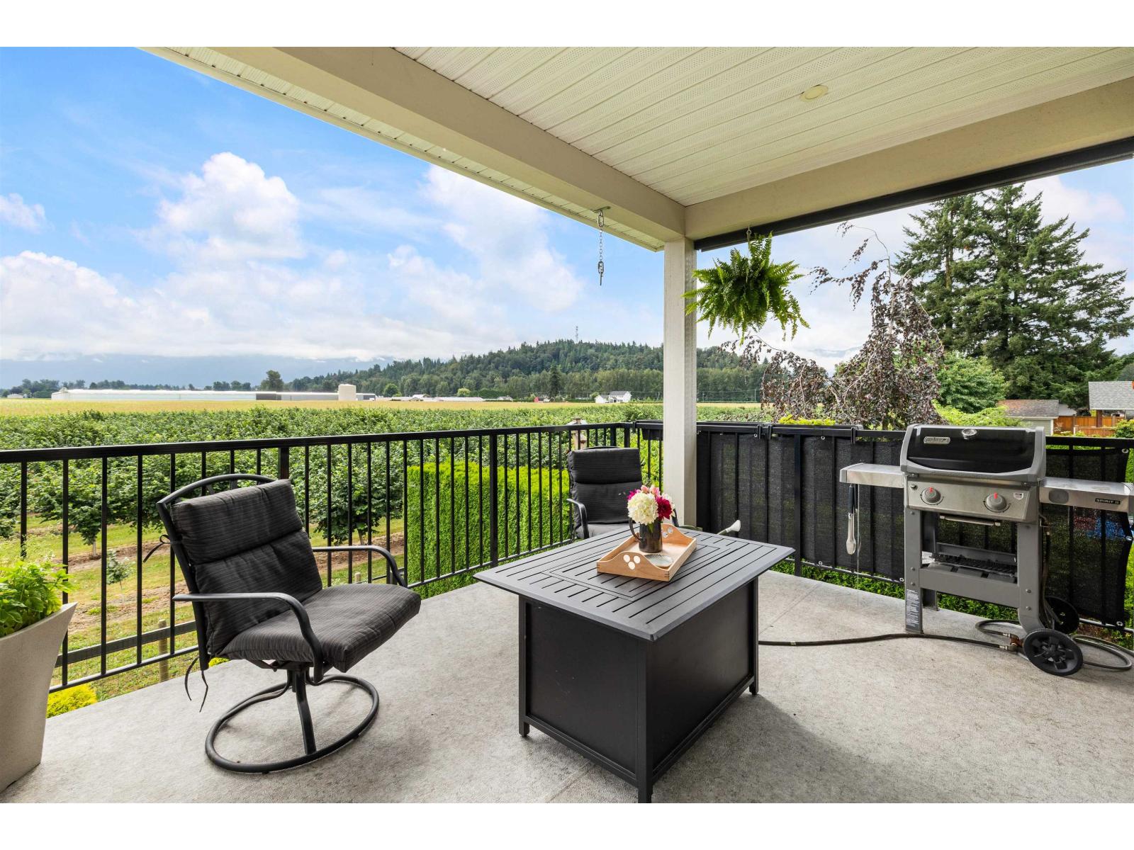 10392 WEDGEWOOD DRIVE, Fairfield Island, Chilliwack