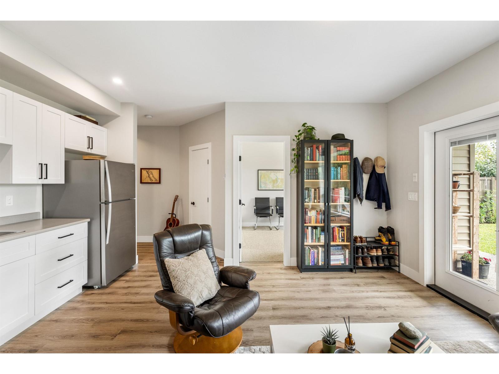 10392 WEDGEWOOD DRIVE, Fairfield Island, Chilliwack