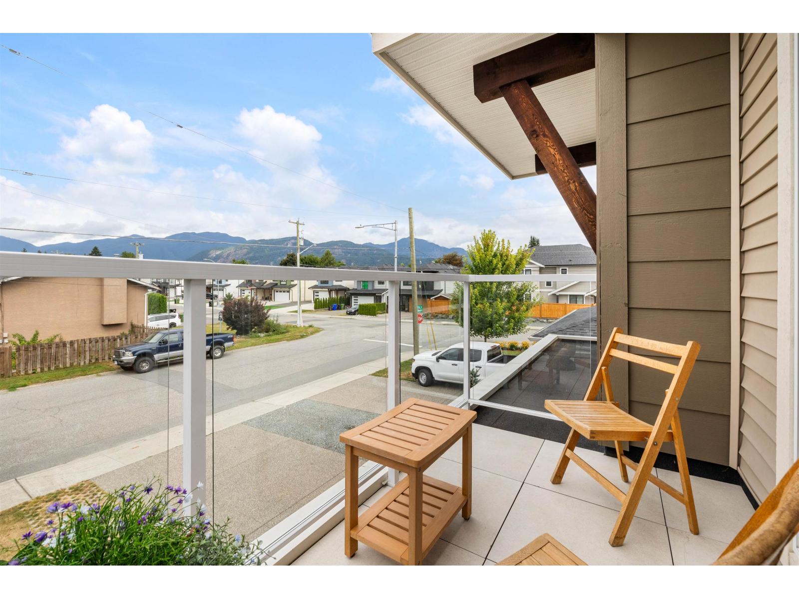 10392 WEDGEWOOD DRIVE, Fairfield Island, Chilliwack