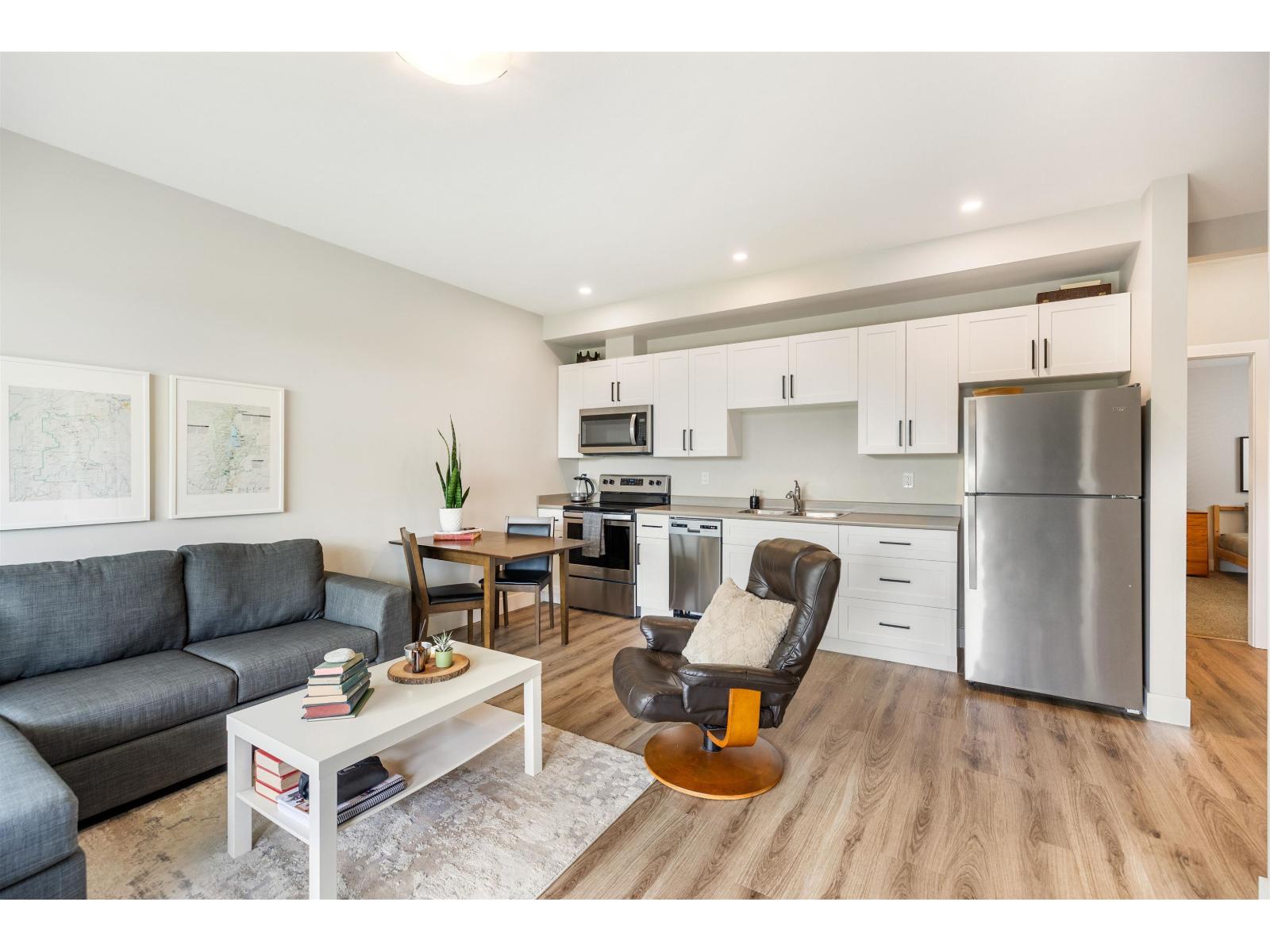 10392 WEDGEWOOD DRIVE, Fairfield Island, Chilliwack
