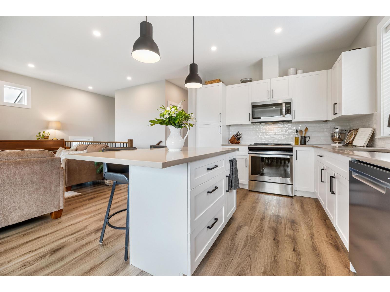 10392 WEDGEWOOD DRIVE, Fairfield Island, Chilliwack