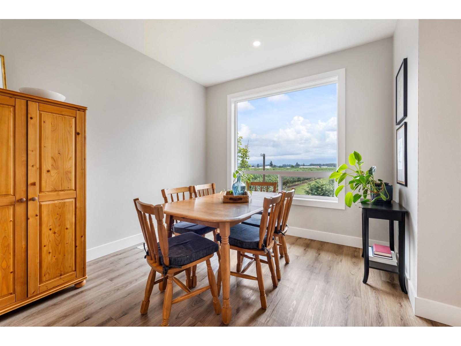 10392 WEDGEWOOD DRIVE, Fairfield Island, Chilliwack