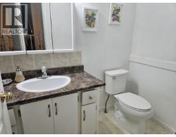 11976 Meadowlark Drive, Maple Ridge, BC V2X9L9 Photo 11