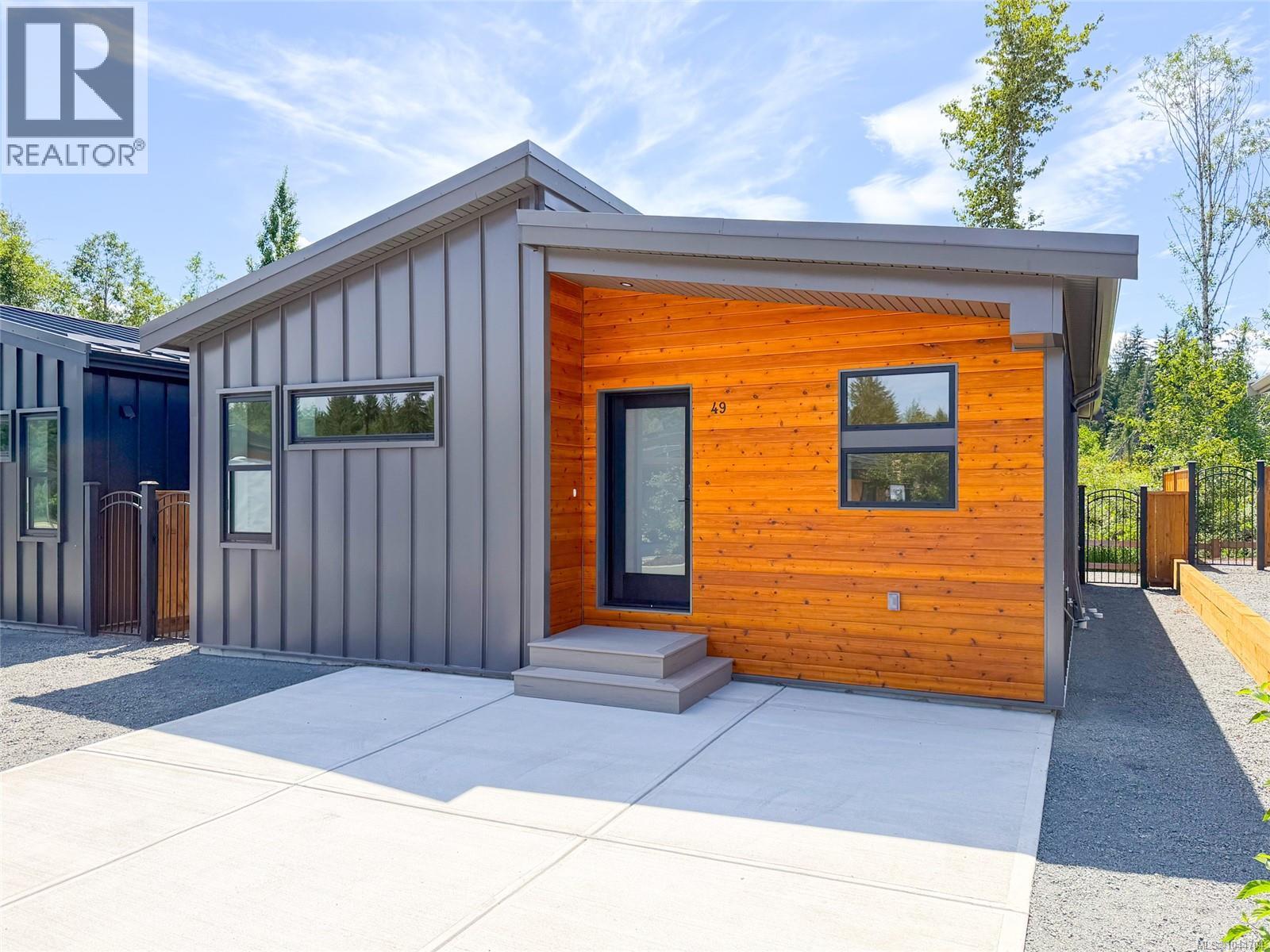 #49 3025 Royston Rd - 2