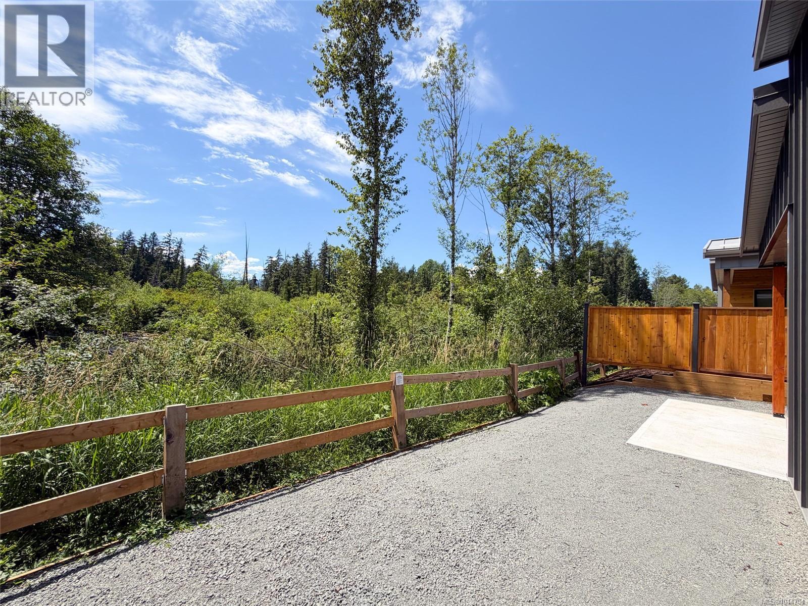 #49 3025 Royston Rd - Image 23