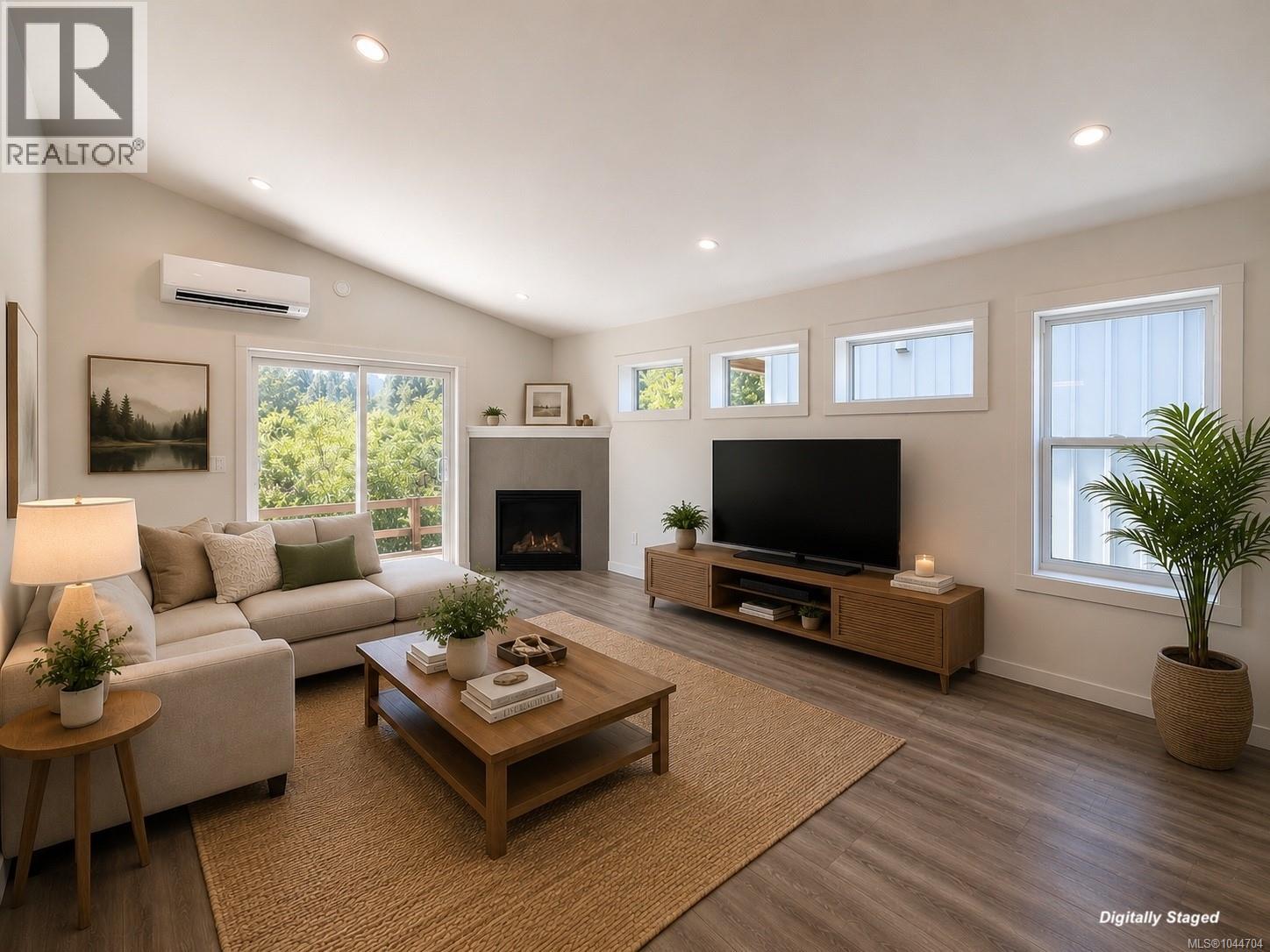 #49 3025 Royston Rd - Image 8