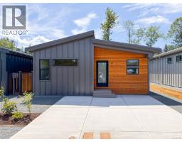 49 3025 Royston Rd — photo 3