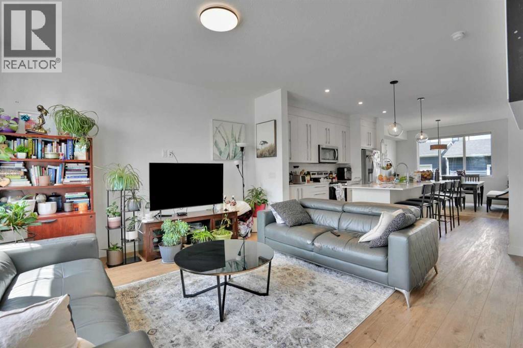 76 Amblefield Terrace NW - 4