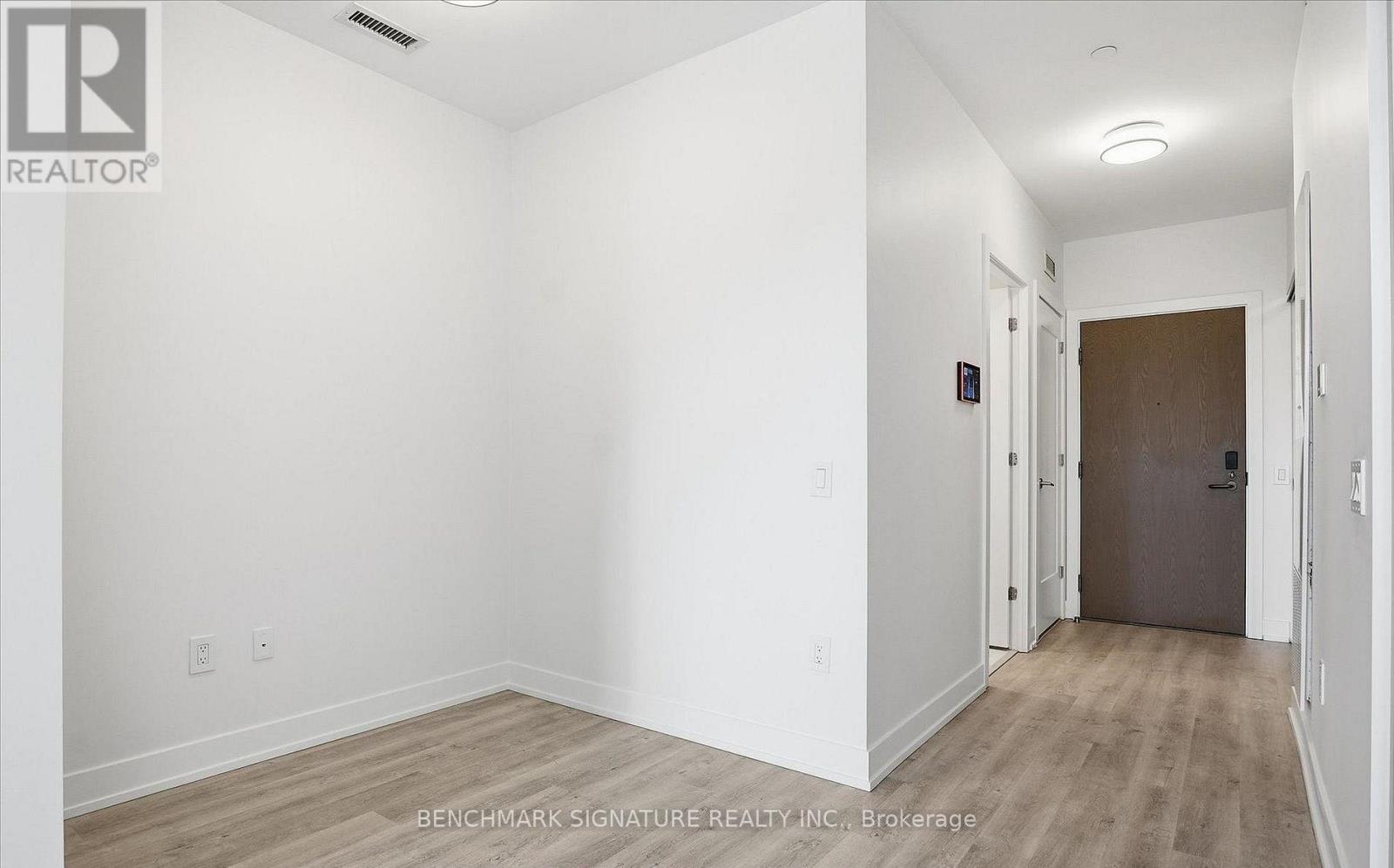 #206 30 INN ON THE PARK DRIVE - Image 17