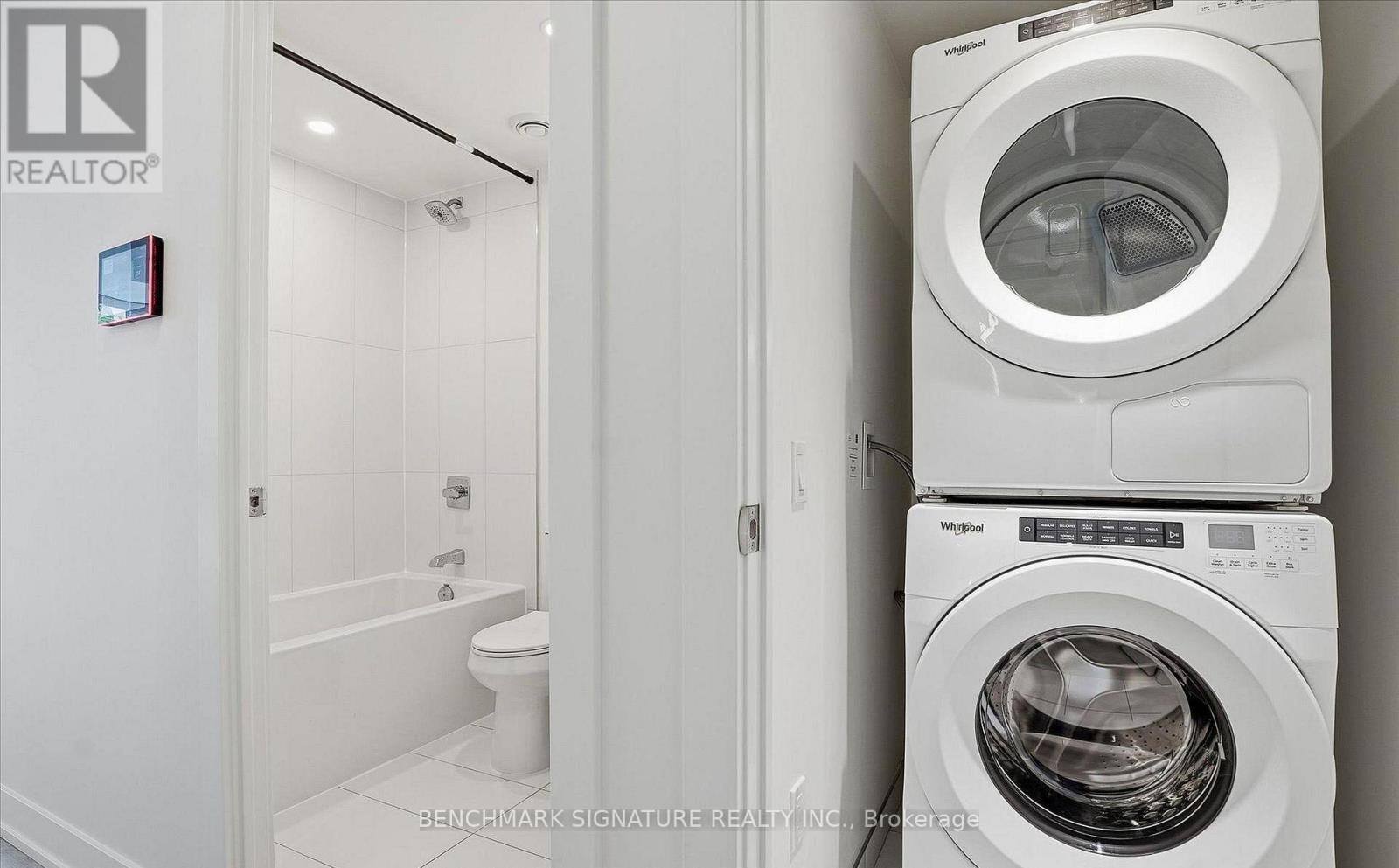 #206 30 INN ON THE PARK DRIVE - Image 8