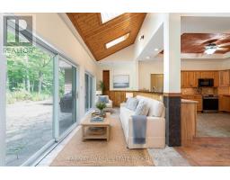105 Copeland Creek Drive, Tiny, ON L9M0M2 Photo 22