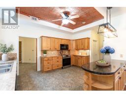 Laundry room - 105 Copeland Creek Drive, Tiny, ON L9M0M2 Photo 9