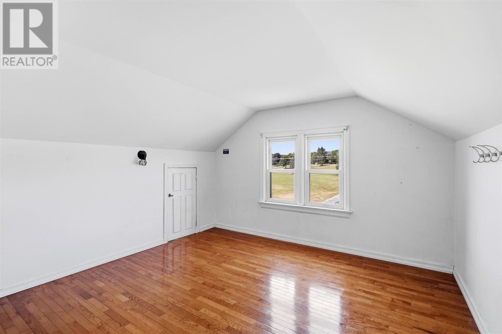 37 Government RD - Image 17