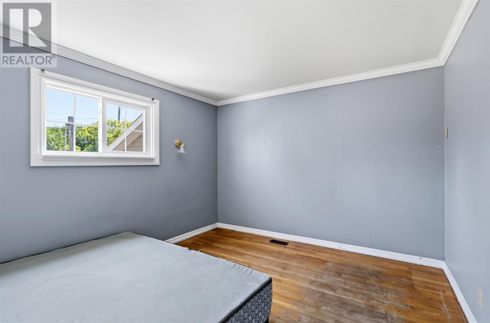 37 Government RD - Image 9