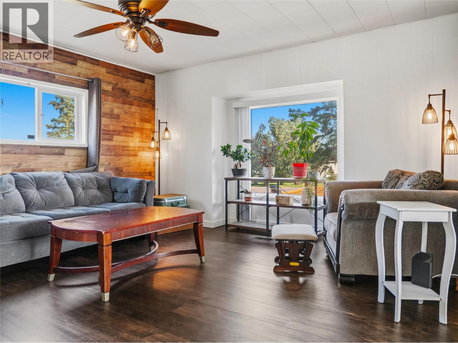 4800 47 Avenue - Image 14