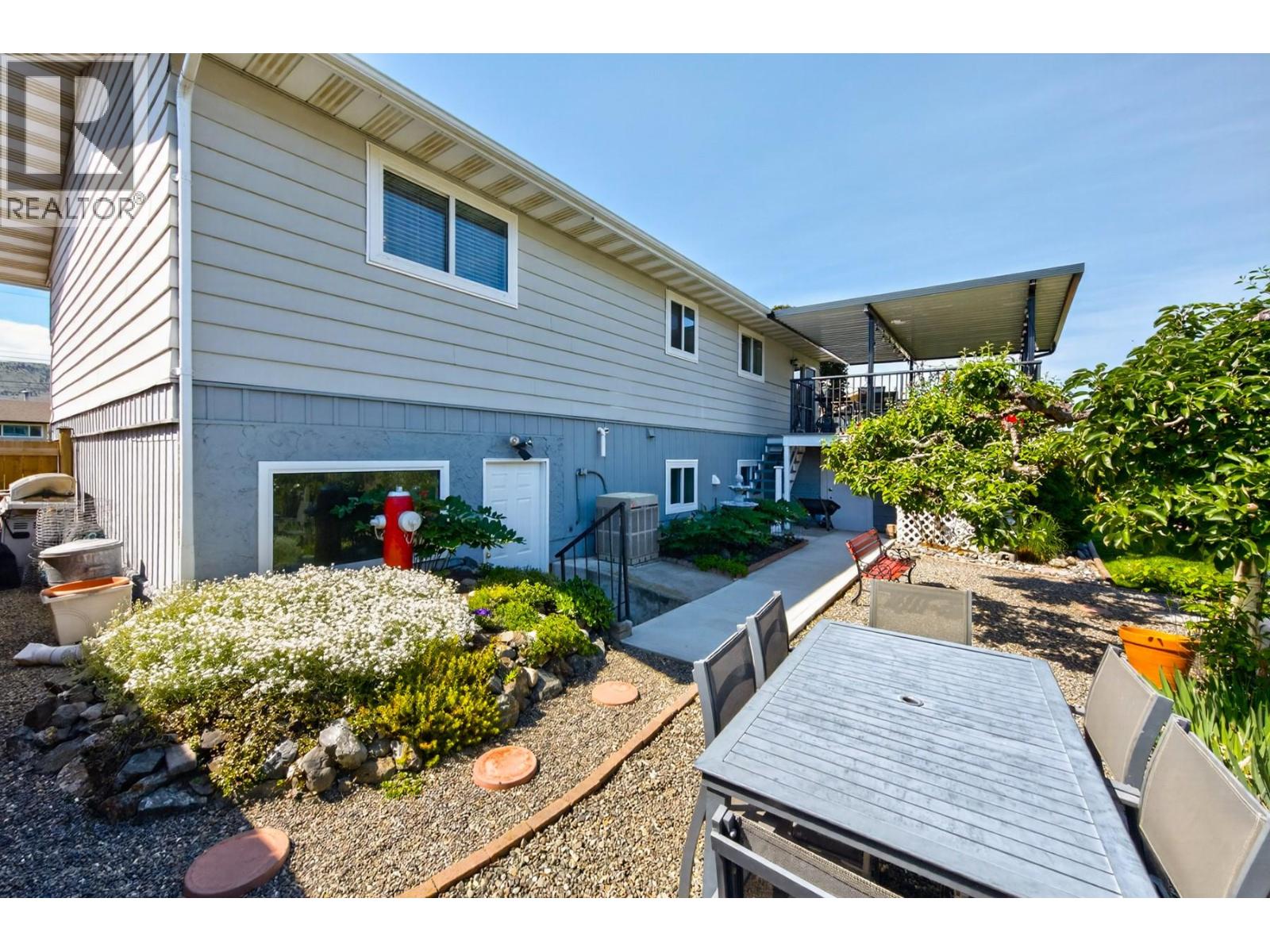 2660 Argyle Avenue - 33